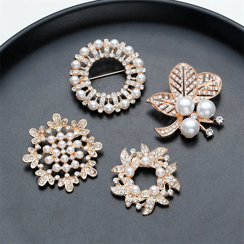 Style Simple Style Rhinestones Pearl Women's Brooches